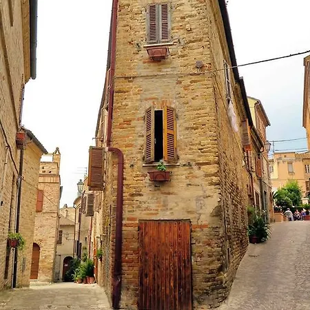 La Casa Di Clelia Oda ve Kahvaltı